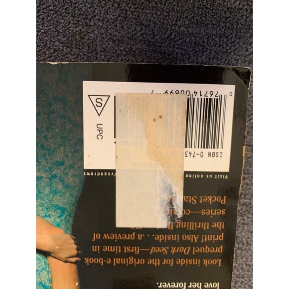 V.C. Andrews Hidden Leaves Paperback Book - Picture 3 of 8